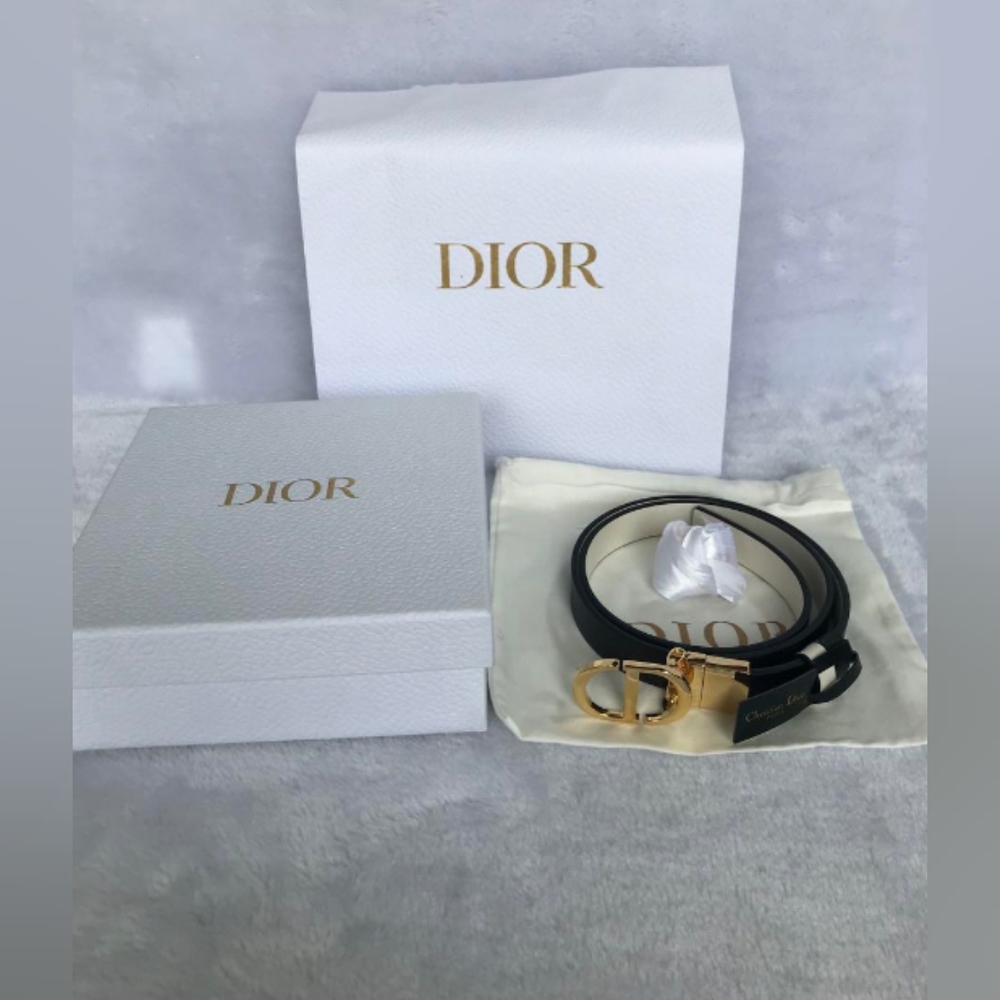 Dior 30 Montaigne Reversible Belt